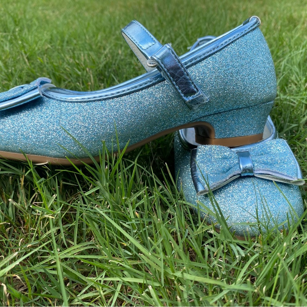 Stunning Blue Glitter Cinderella Heeled Shoes Like New